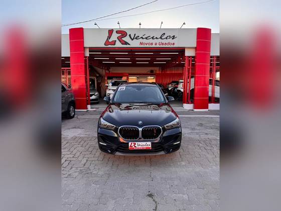 BMW X1 2.0 16V TURBO ACTIVEFLEX SDRIVE20I X-LINE 4P AUTOMÁTICO BMW X1 2.0 16V TURBO ACTIVEFLEX SDRIVE20I X-LINE 4P AUTOMÁTICO